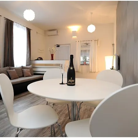 In Zadar/zadar Riviera 8067 Appartement Zadar